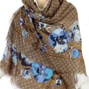 Authentic Gucci GG Supreme Floral Printed Scarf
